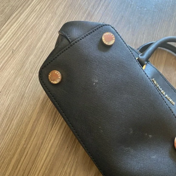 Michael Kors Black Saffiano Leather Satchel Bag Gold Hardware - Picture 15 of 16